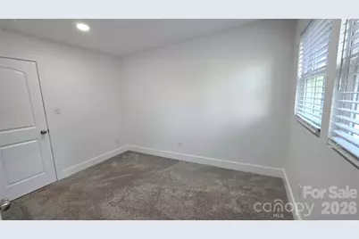 513 E Ohio Avenue, Bessemer City, NC 28016 - Photo 20