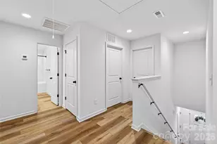 5226 Hickory Ln, Charlotte, NC 28216 - Photo 22