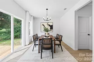5226 Hickory Ln, Charlotte, NC 28216 - Photo 12