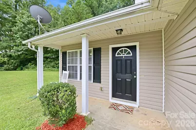 5205 Windy Valley Drive, Charlotte, NC 28208 - Photo 2