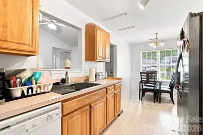 5205 Windy Valley Drive, Charlotte, NC 28208 - Photo 4