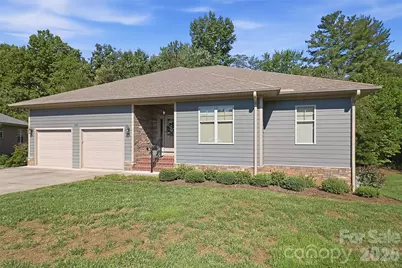 125 Beechmont Drive, Morganton, NC 28655 - Photo 2