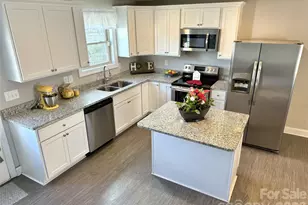 212 Old Centergrove Rd, Kannapolis, NC 28083 - Photo 8