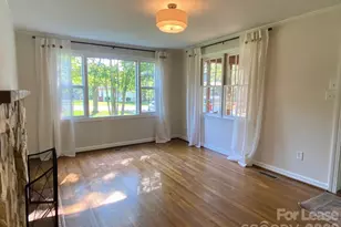 5300 Buckingham Dr, Charlotte, NC 28209 - Photo 4