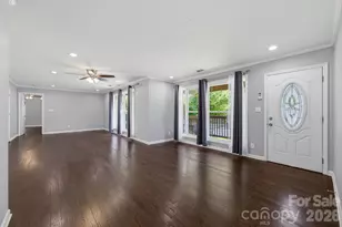 1742 Herrin Ave, Charlotte, NC 28205 - Photo 2