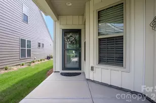 1018 Kirby Dr, Fort Mill, SC 29715 - Photo 4