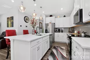 13327 Savaine St, Charlotte, NC 28278 - Photo 16