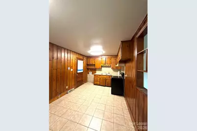 4410 Brooktree Drive, Charlotte, NC 28208 - Photo 6