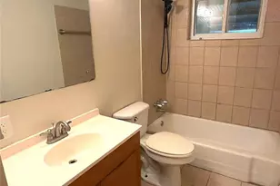 4410 Brooktree Dr, Charlotte, NC 28208 - Photo 12