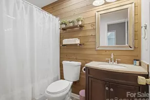 8807 Royal Bluff Dr, Charlotte, NC 28269 - Photo 22