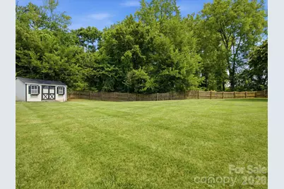 8807 Royal Bluff Drive, Charlotte, NC 28269 - Photo 28