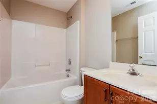 601 N Mulberry St, Statesville, NC 28677 - Photo 12