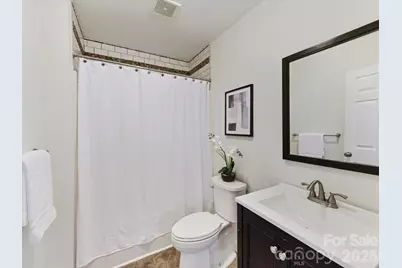 2028 Hamorton Place, Charlotte, NC 28205 - Photo 18