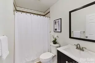 2028 Hamorton Pl, Charlotte, NC 28205 - Photo 18