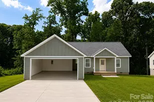 1167 Creekwood Dr, Morganton, NC 28655 - Photo 1