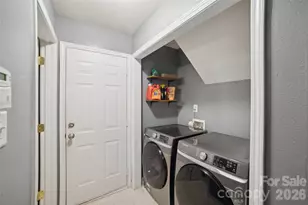 1508 Hollow Maple Dr, Charlotte, NC 28216 - Photo 14