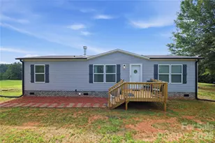 3906 Hollis Rd, Ellenboro, NC 28040 - Photo 4