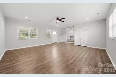 908 13th Street NW, Conover, NC 28613 - Photo 18