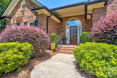 1152 N Windsor Drive, Kannapolis, NC 28081 - Photo 2