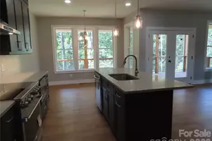 160 Pumice Dr, Statesville, NC 28625 - Photo 2