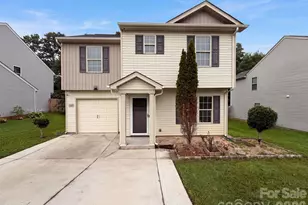 7329 Hidden Creek Dr, Charlotte, NC 28214 - Photo 1