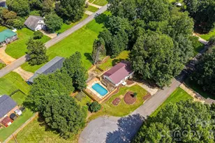 1257 Canseco Ln, Hickory, NC 28602 - Photo 34