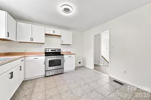 1257 Canseco Ln, Hickory, NC 28602 - Photo 12