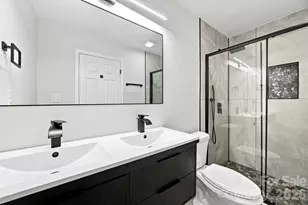 4100 Sudbury Rd, Charlotte, NC 28205 - Photo 12