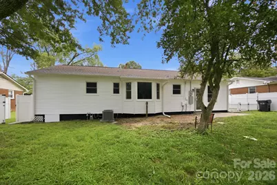 4100 Sudbury Road, Charlotte, NC 28205 - Photo 32