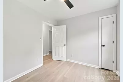 4100 Sudbury Road, Charlotte, NC 28205 - Photo 8