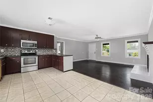 112 Robinette Ln, Statesville, NC 28625 - Photo 6