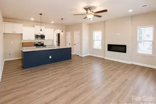 5941 Wallace Ave, Charlotte, NC 28227 - Photo 2