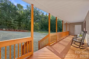 10429 Starwood Dr, Charlotte, NC 28215 - Photo 38