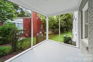 3137 Mathis Dr, Charlotte, NC 28208 - Photo 10