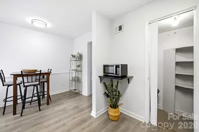 3720 Park Road #J, Charlotte, NC 28209 - Photo 12