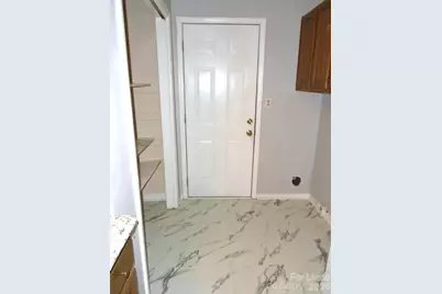 4024 Rosehaven Drive, Charlotte, NC 28205 - Photo 8