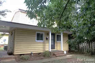 4024 Rosehaven Dr, Charlotte, NC 28205 - Photo 2