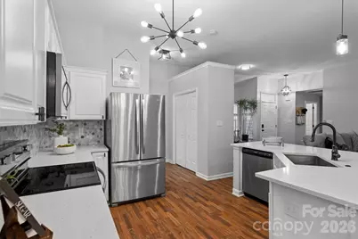 4002 Canbury Court, Charlotte, NC 28269 - Photo 10