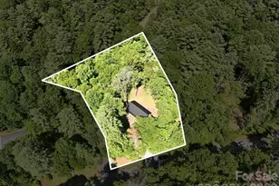 2272 Evans Rd, Hendersonville, NC 28739 - Photo 2