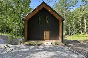 2272 Evans Rd, Hendersonville, NC 28739 - Photo 16