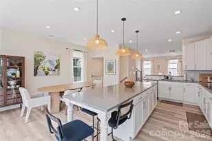 2414 Magnolia Blossom Wy, Charlotte, NC 28211 - Photo 18