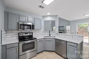 2646 Amber Crest Dr, Gastonia, NC 28052 - Photo 6
