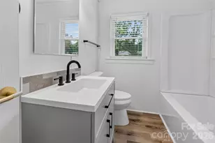 1062 Dresden Dr W, Charlotte, NC 28205 - Photo 20