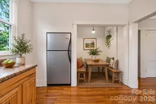 181 Courtland Pl, Asheville, NC 28801 - Photo 10