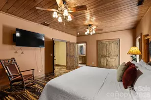 100 Moonshineholler Dr, Maggie Valley, NC 28751 - Photo 6