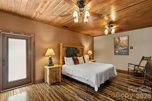 100 Moonshineholler Dr, Maggie Valley, NC 28751 - Photo 4