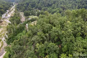 213 Three Rivers Dr, Hendersonville, NC 28792 - Photo 22