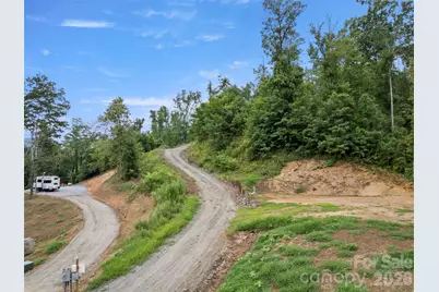 213 Three Rivers Drive, Hendersonville, NC 28792 - Photo 6