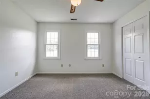 144 Oak Point Dr, Cherryville, NC 28021 - Photo 28
