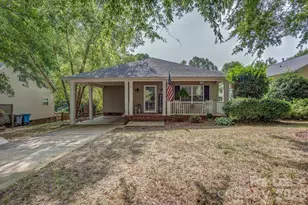 121 Pratt St, Belmont, NC 28012 - Photo 2